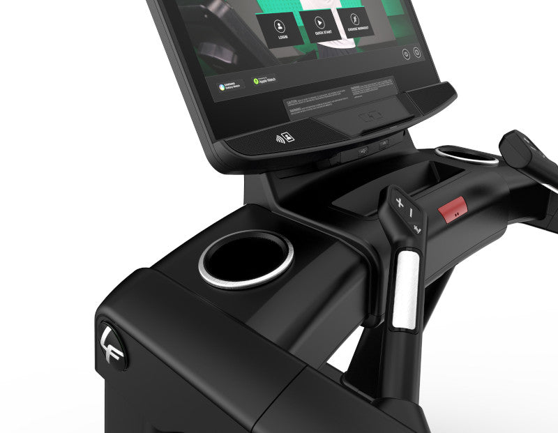 Life Fitness Integrity+ Treadmill (24inch SE4 Console)